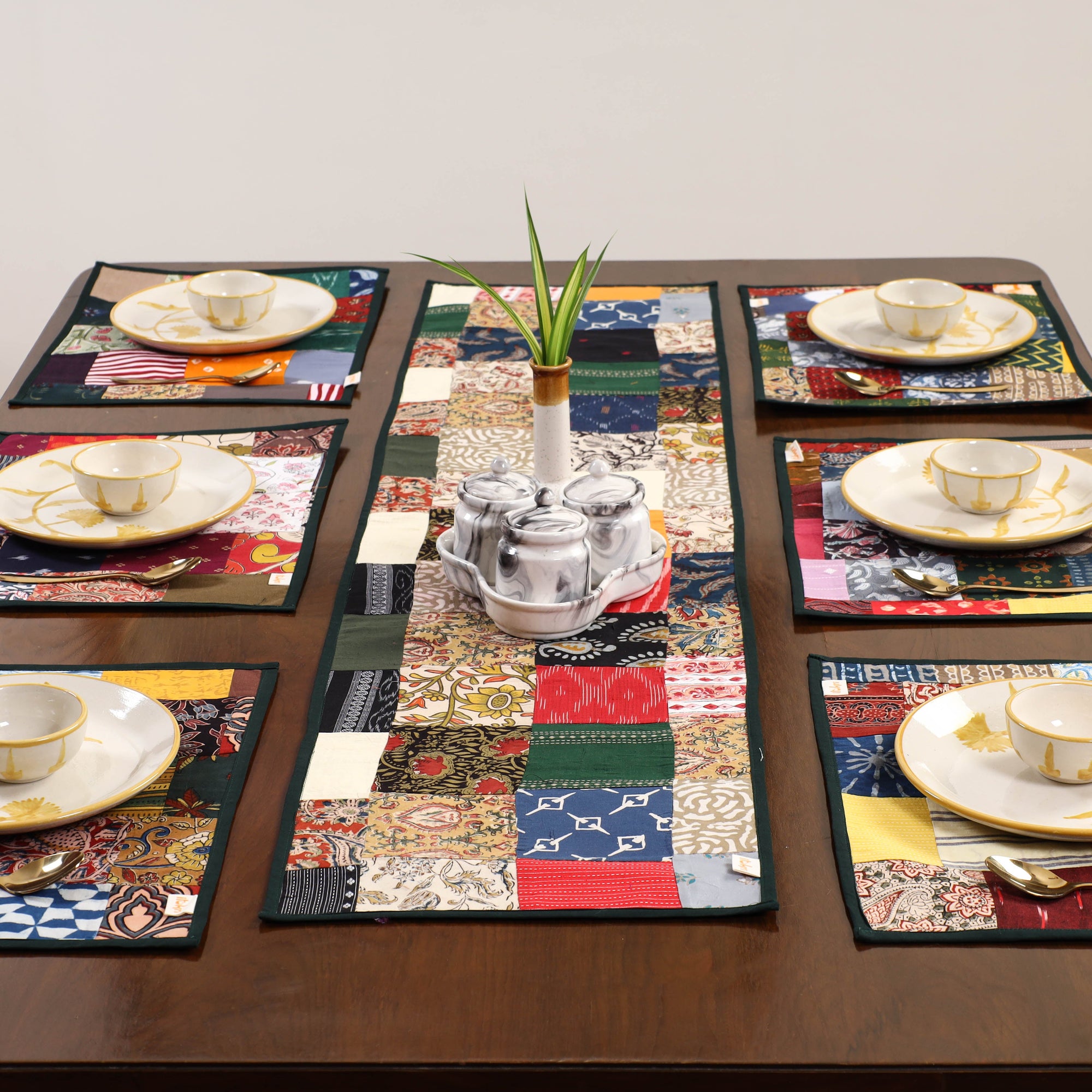 Multicolor - handcrafted cotton fusion table runner set