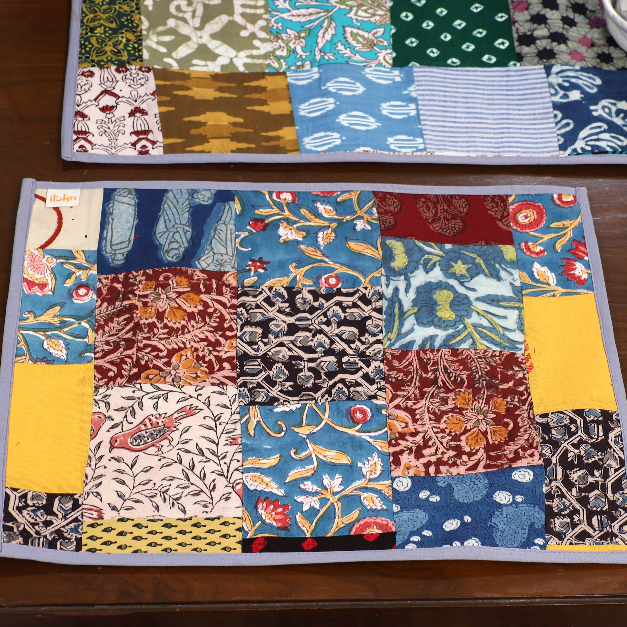 Multicolor - handcrafted cotton fusion table runner set