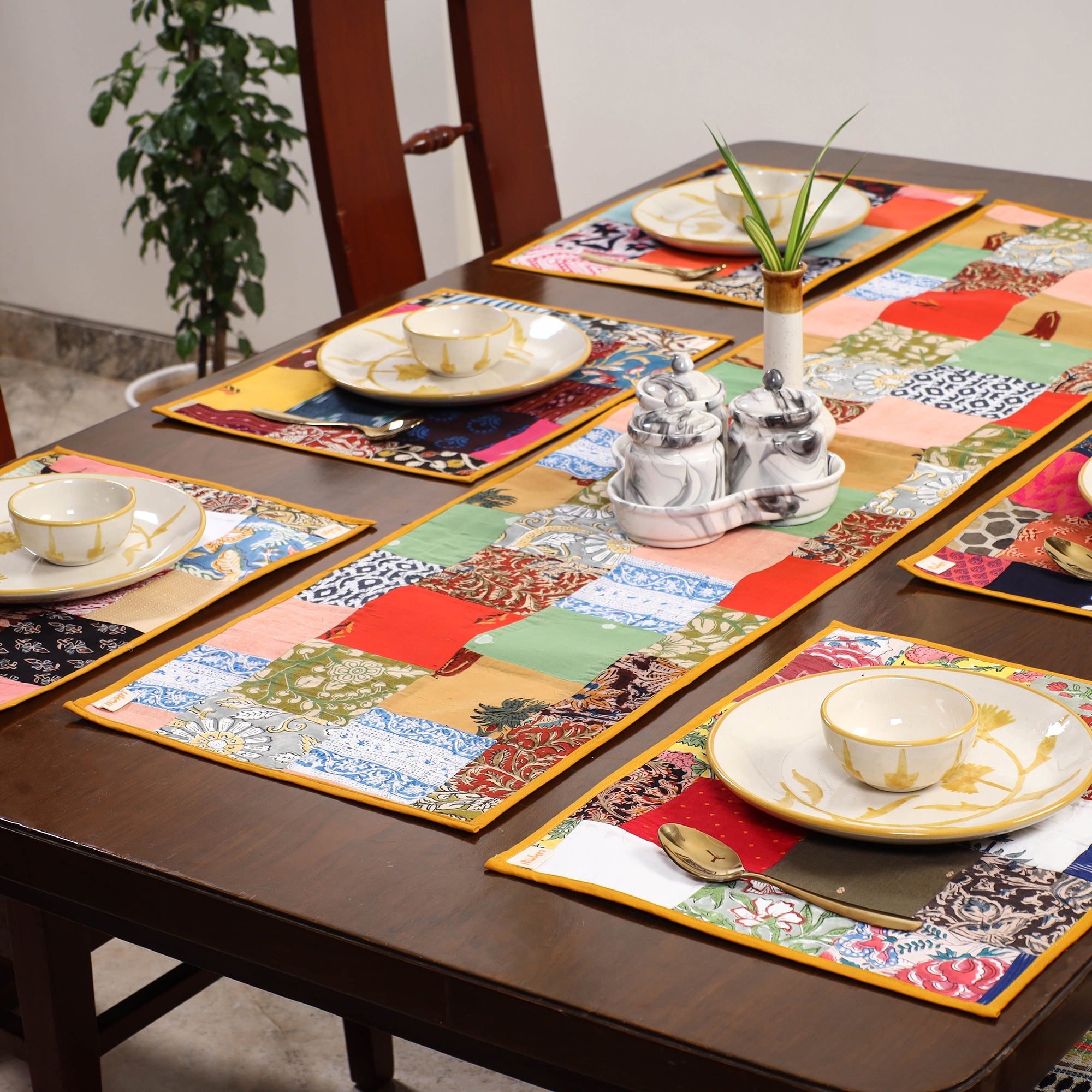 Multicolor - handcrafted cotton fusion table runner set