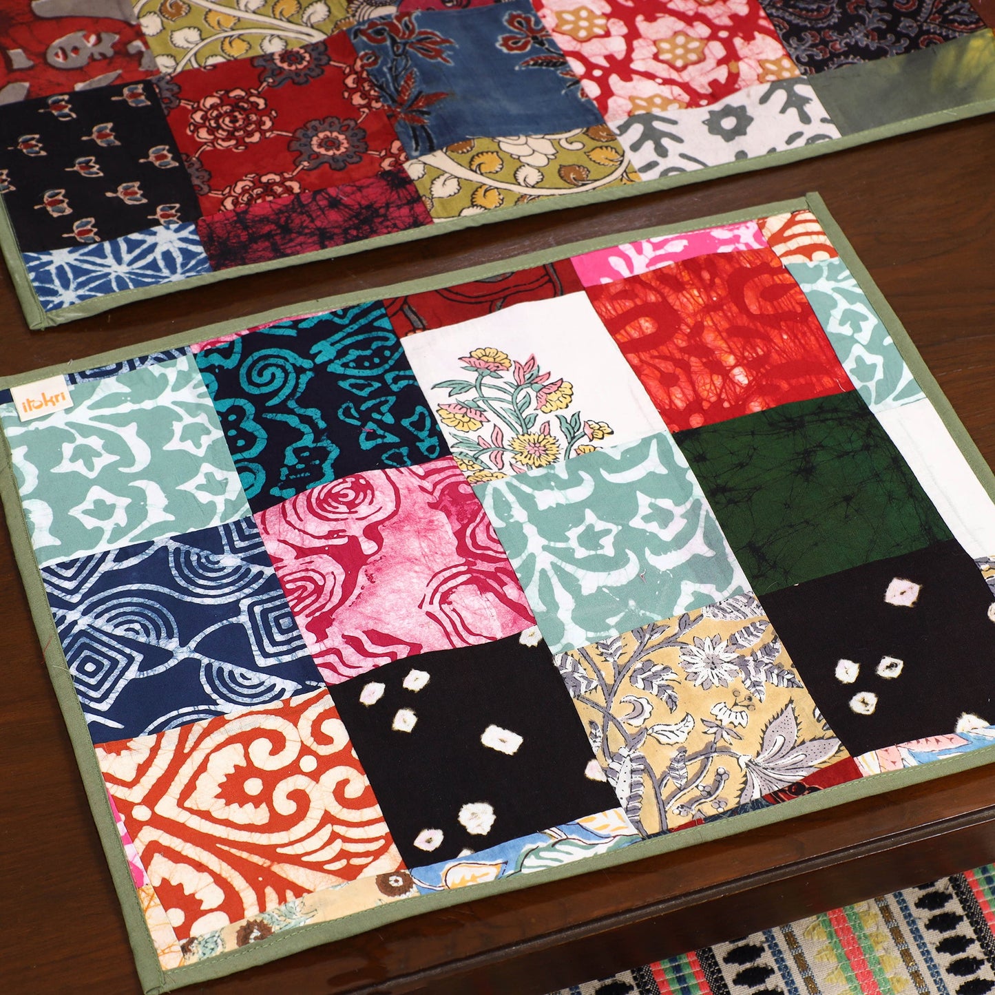 Multicolor - handcrafted cotton fusion table runner set