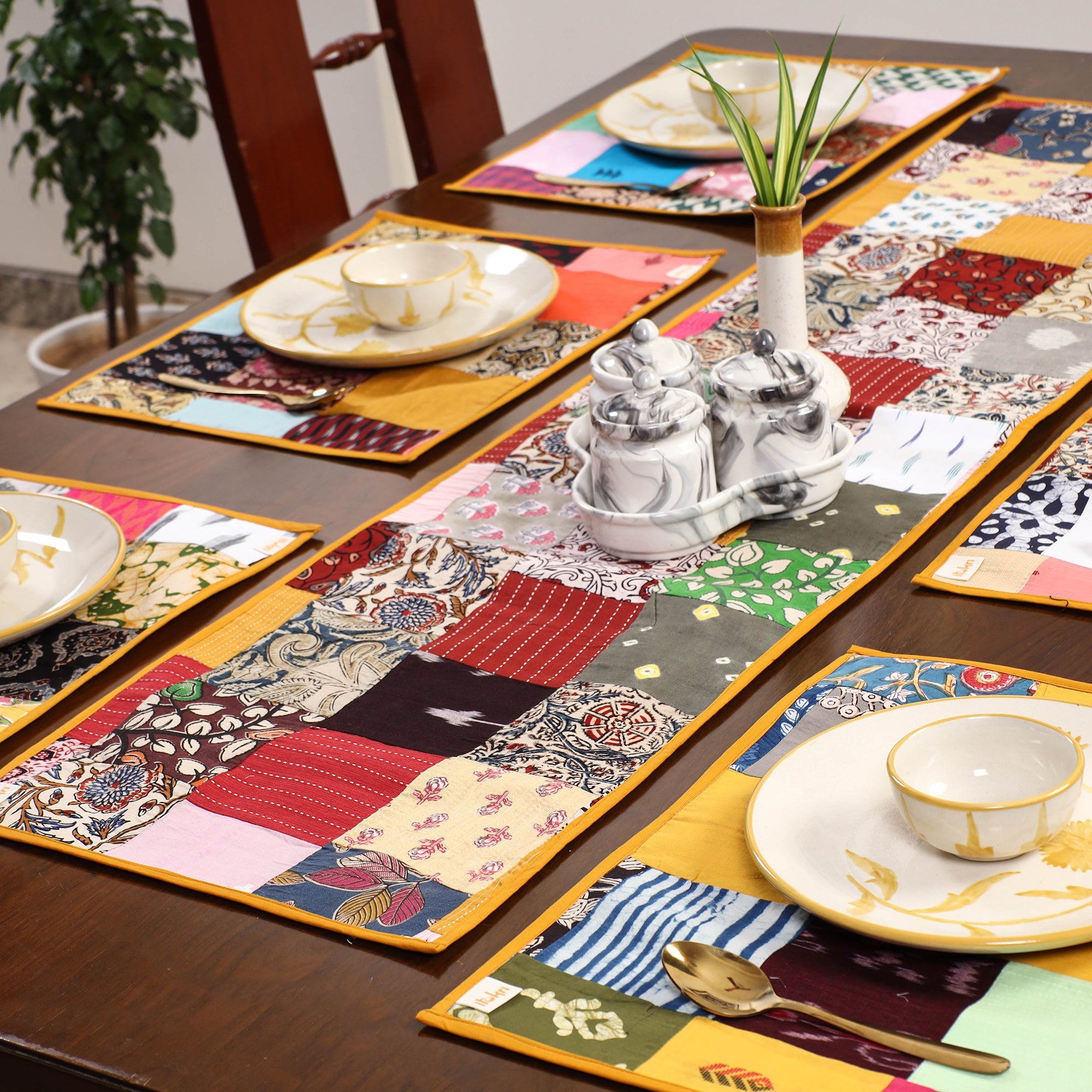 Multicolor - handcrafted cotton fusion table runner set