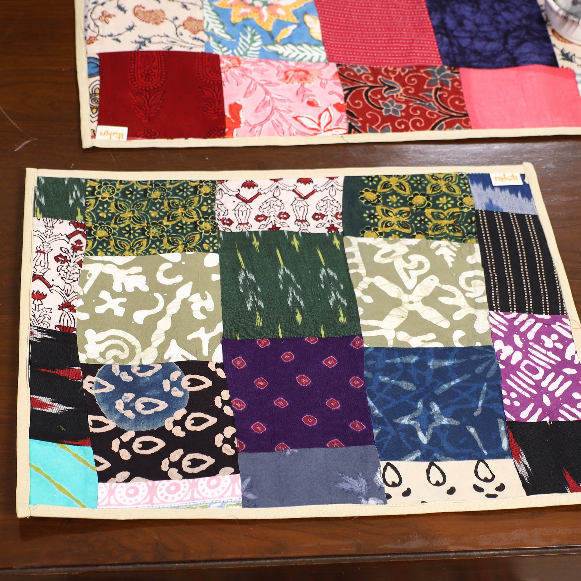 Multicolor - handcrafted cotton fusion table runner set