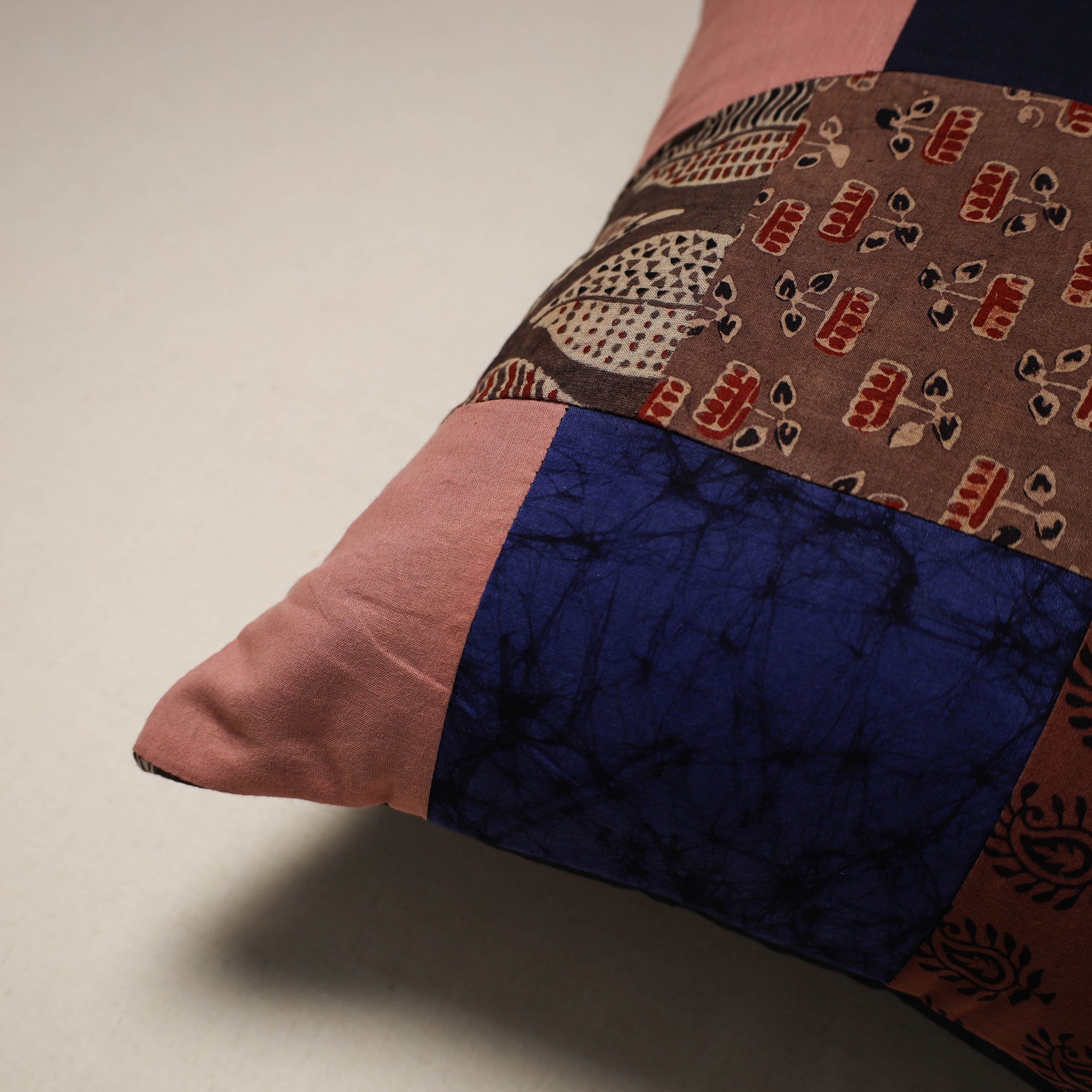 Handcrafted cotton patchwork cushion cover 104