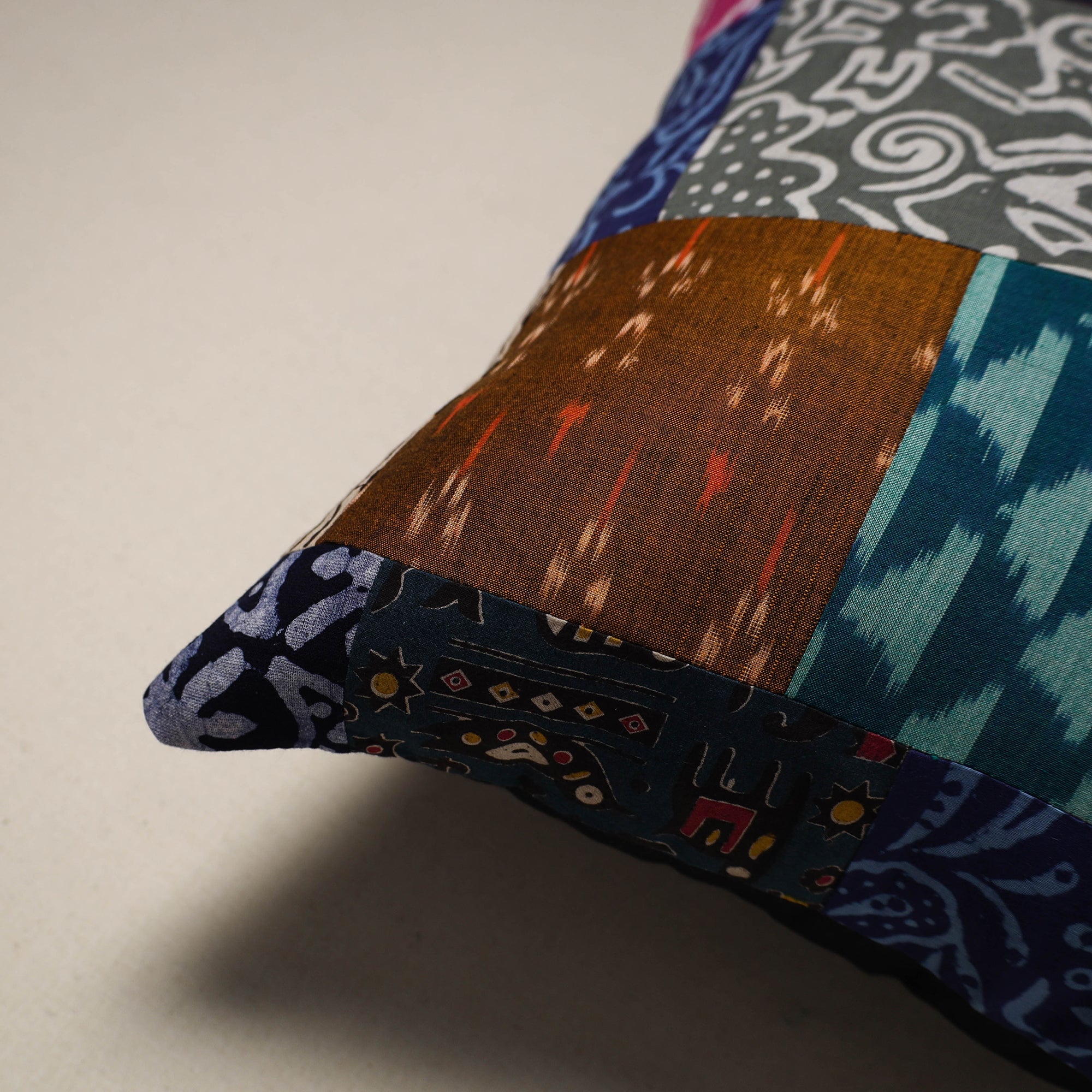 Handcrafted cotton patchwork cushion cover 109