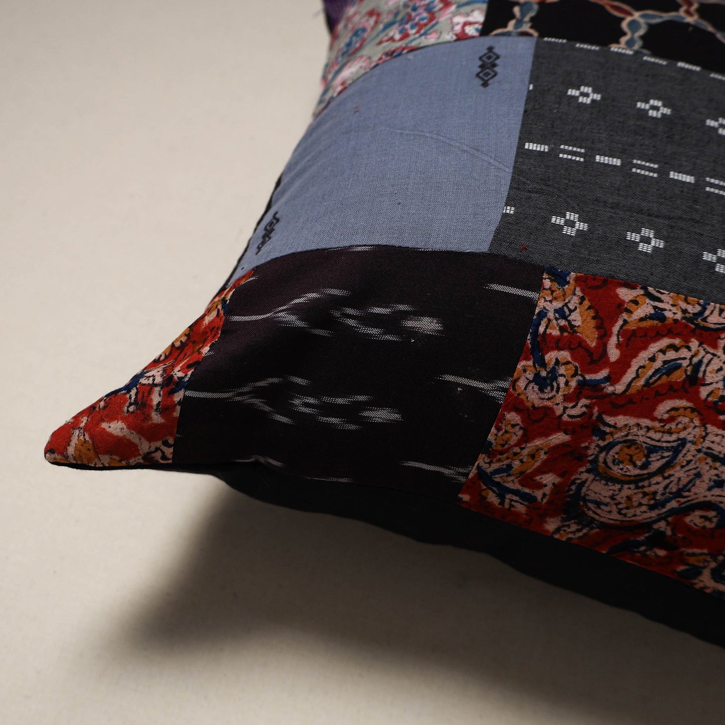 Handcrafted cotton patchwork cushion cover 119