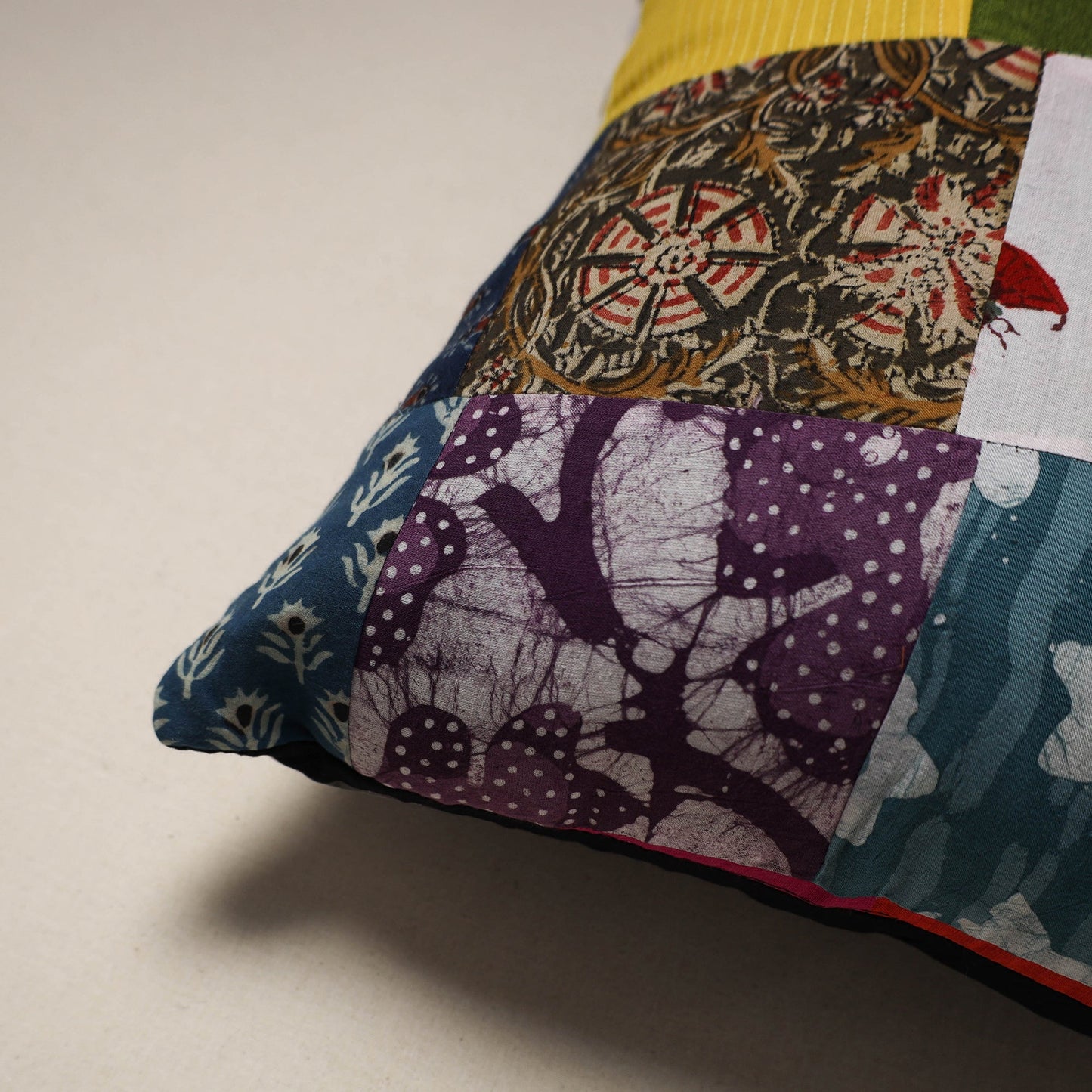 Handcrafted cotton patchwork cushion cover 129