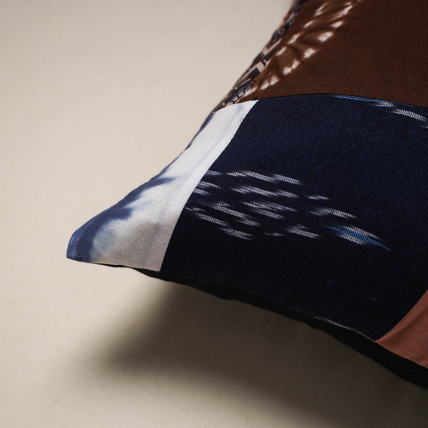 Handcrafted cotton patchwork cushion cover 46