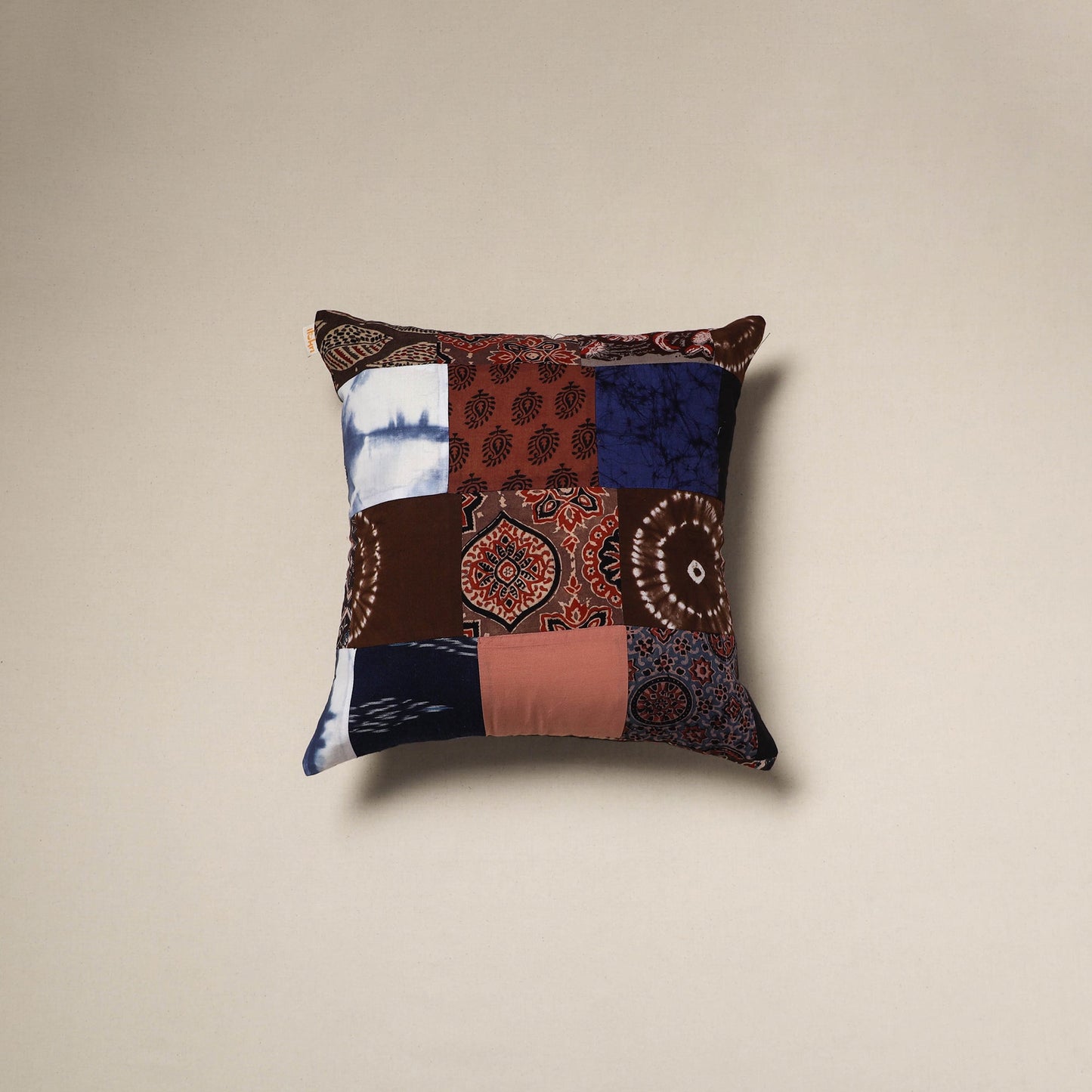 Handcrafted cotton patchwork cushion cover 46