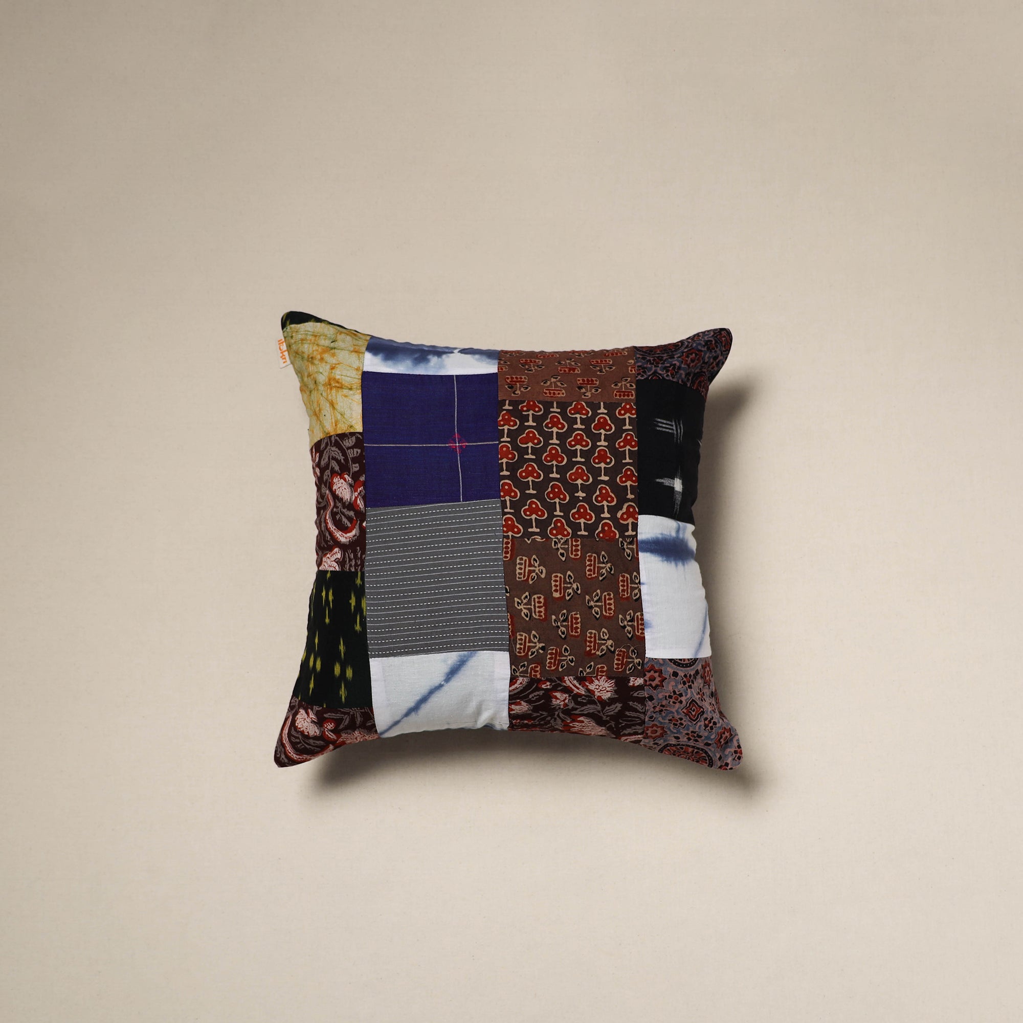 Handcrafted cotton patchwork cushion cover 54