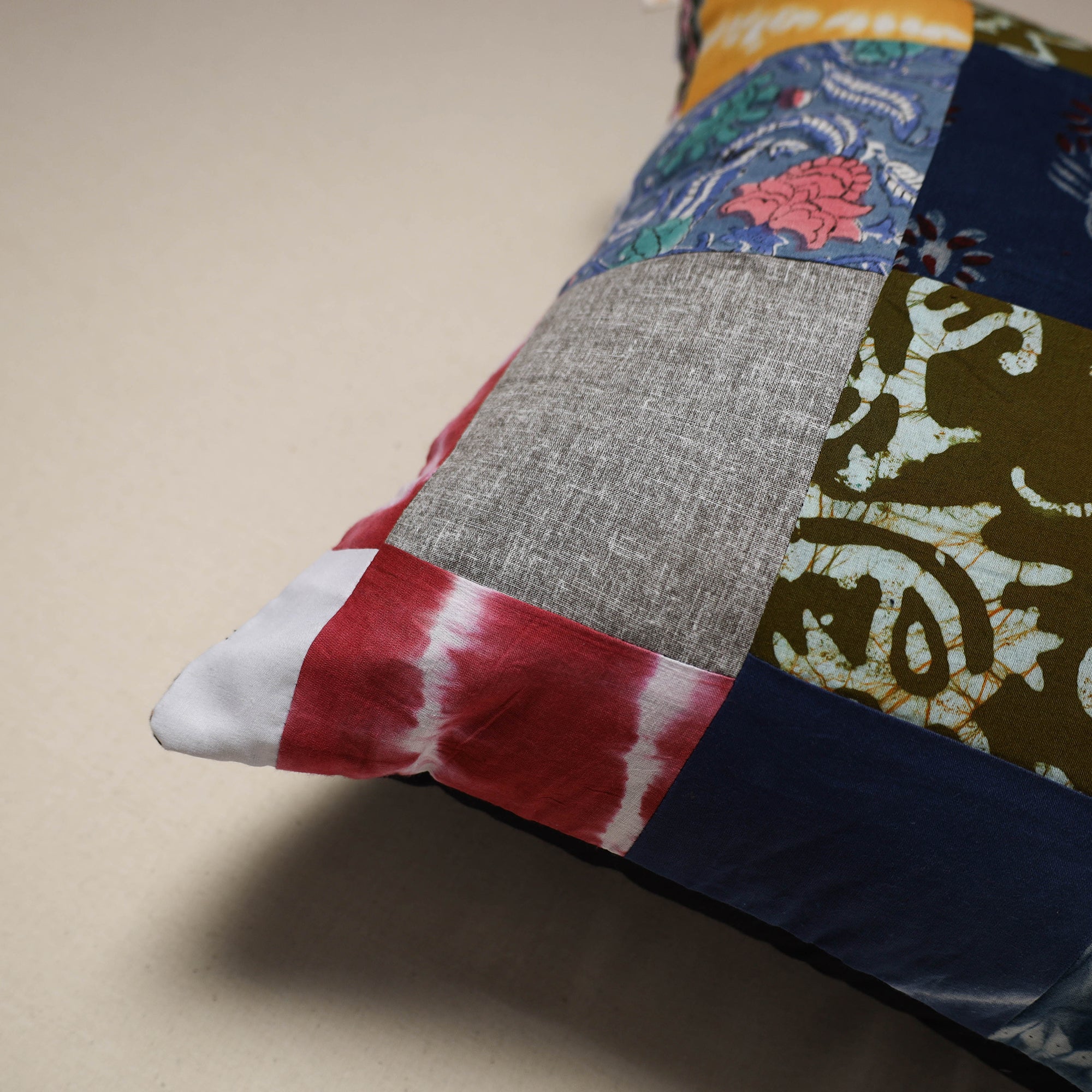 Handcrafted cotton patchwork cushion cover 55