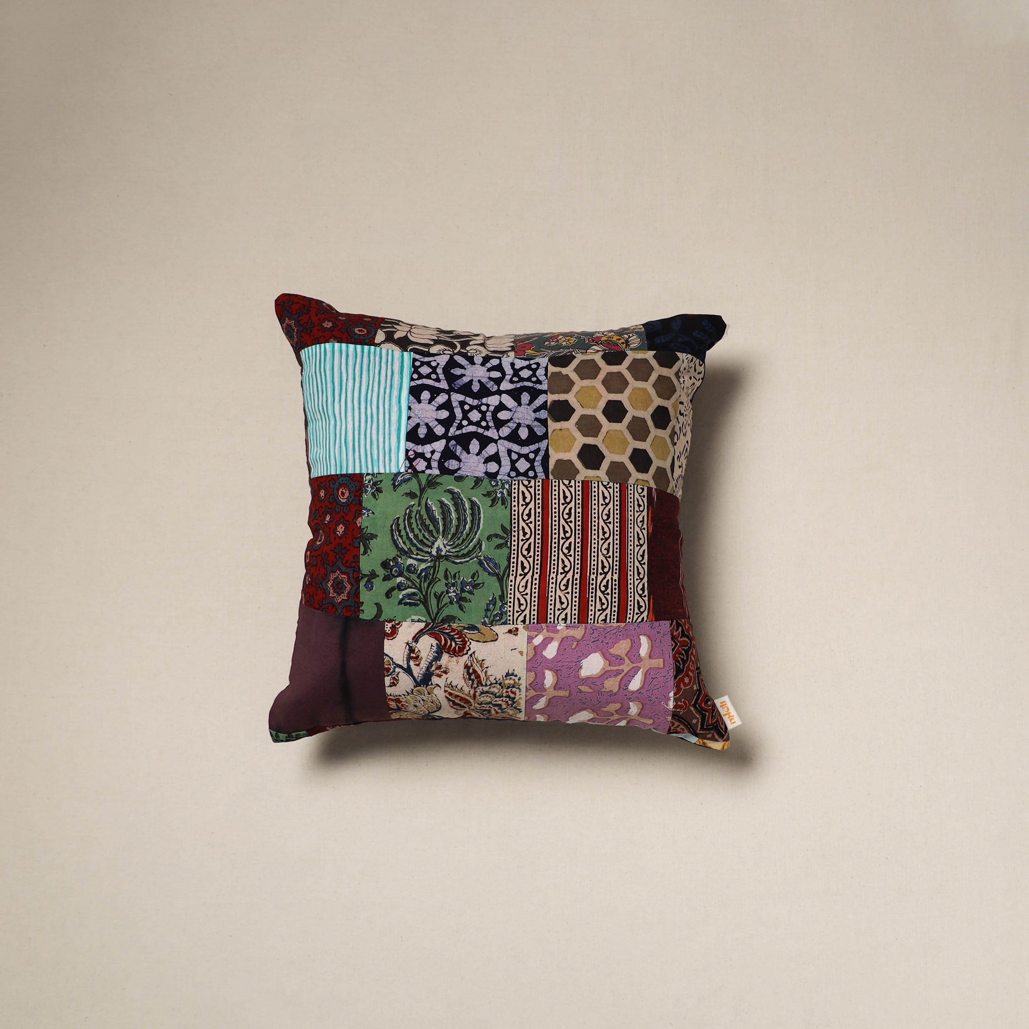 Handcrafted cotton patchwork cushion cover 67