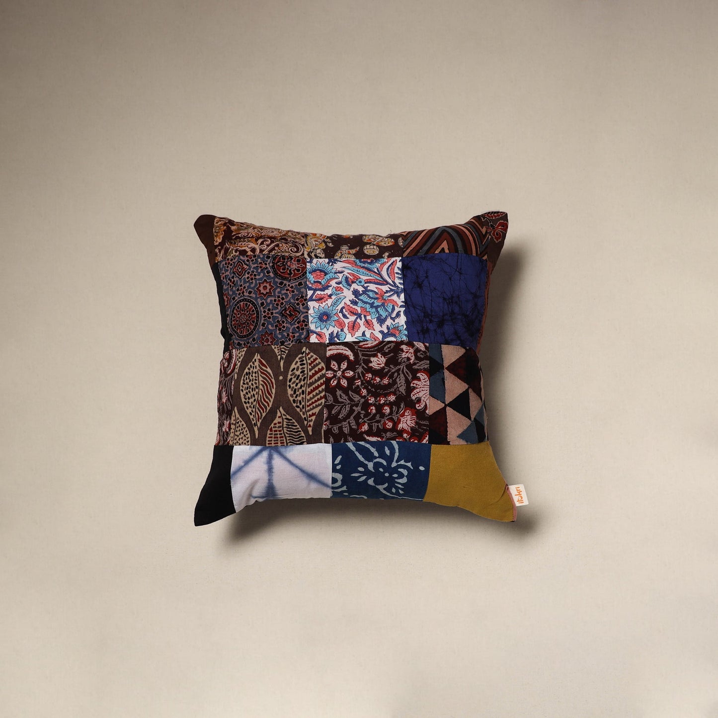Handcrafted cotton patchwork cushion cover 84