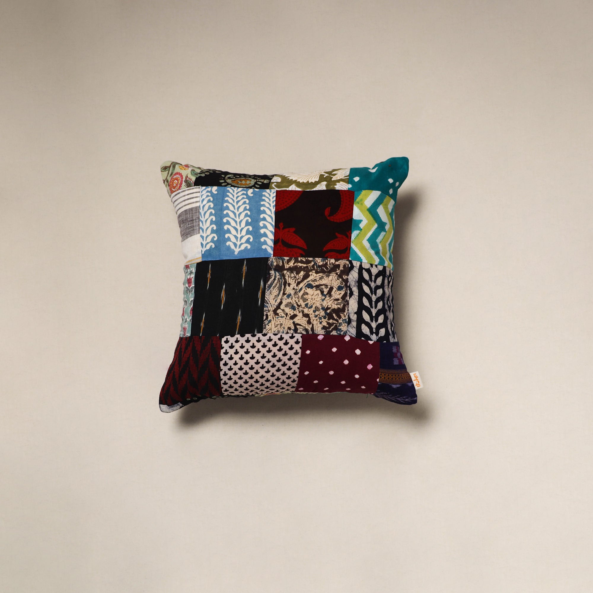 Handcrafted cotton patchwork cushion cover 99