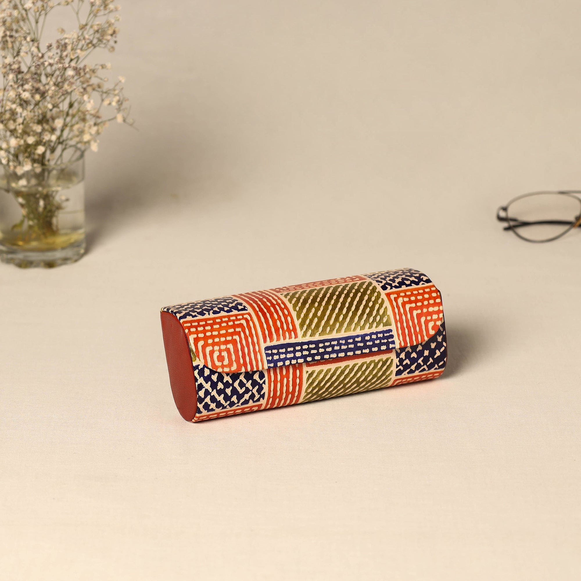 Handcrafted embossed leather spectacle case 08