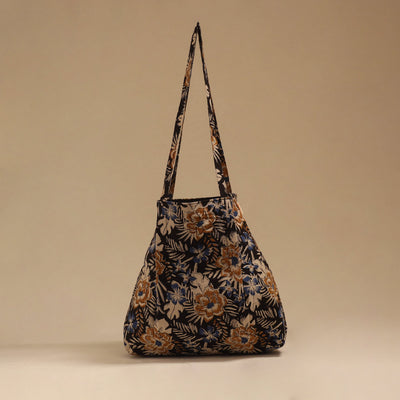 Handcrafted fabric jhola bag 40