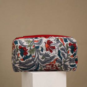 Handcrafted fabric toiletry bags (set of 3) 11