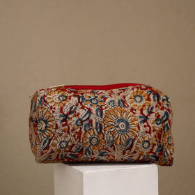 Handcrafted fabric toiletry bags (set of 3) 18