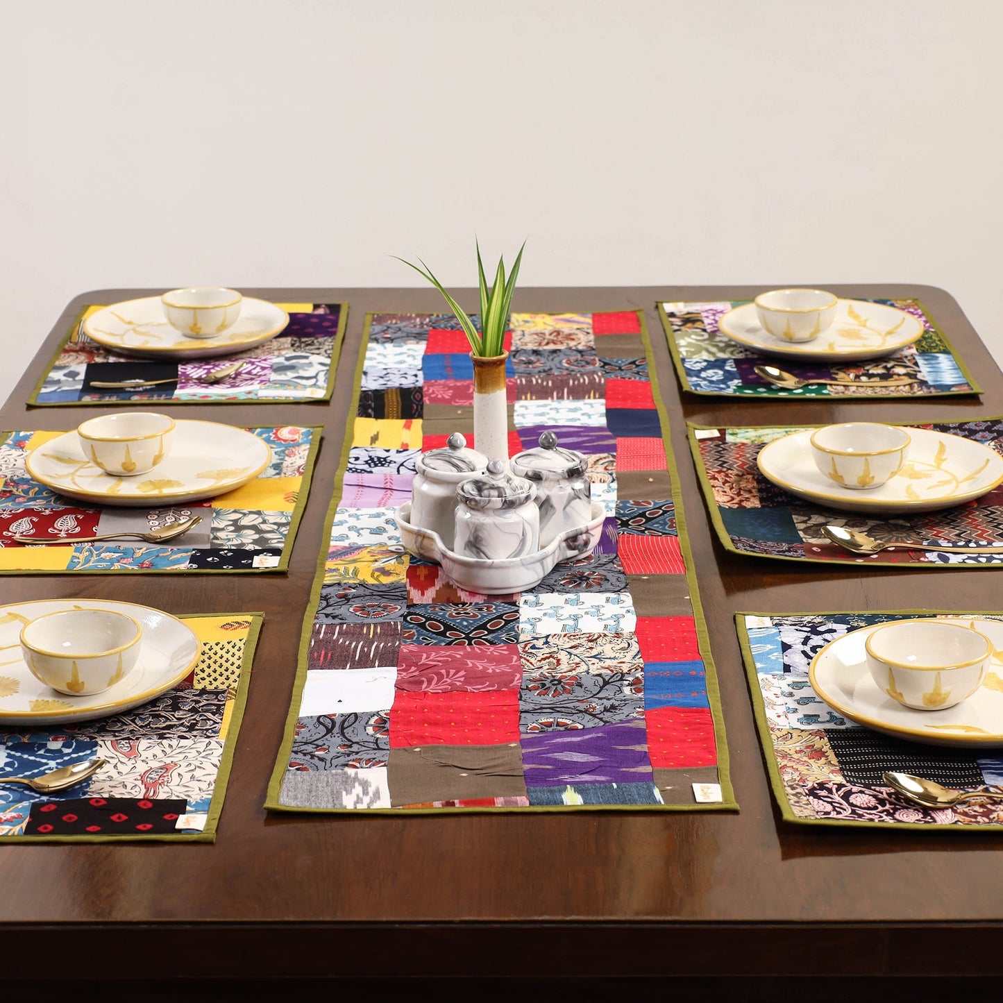 Multicolor - handcrafted cotton fusion table runner set