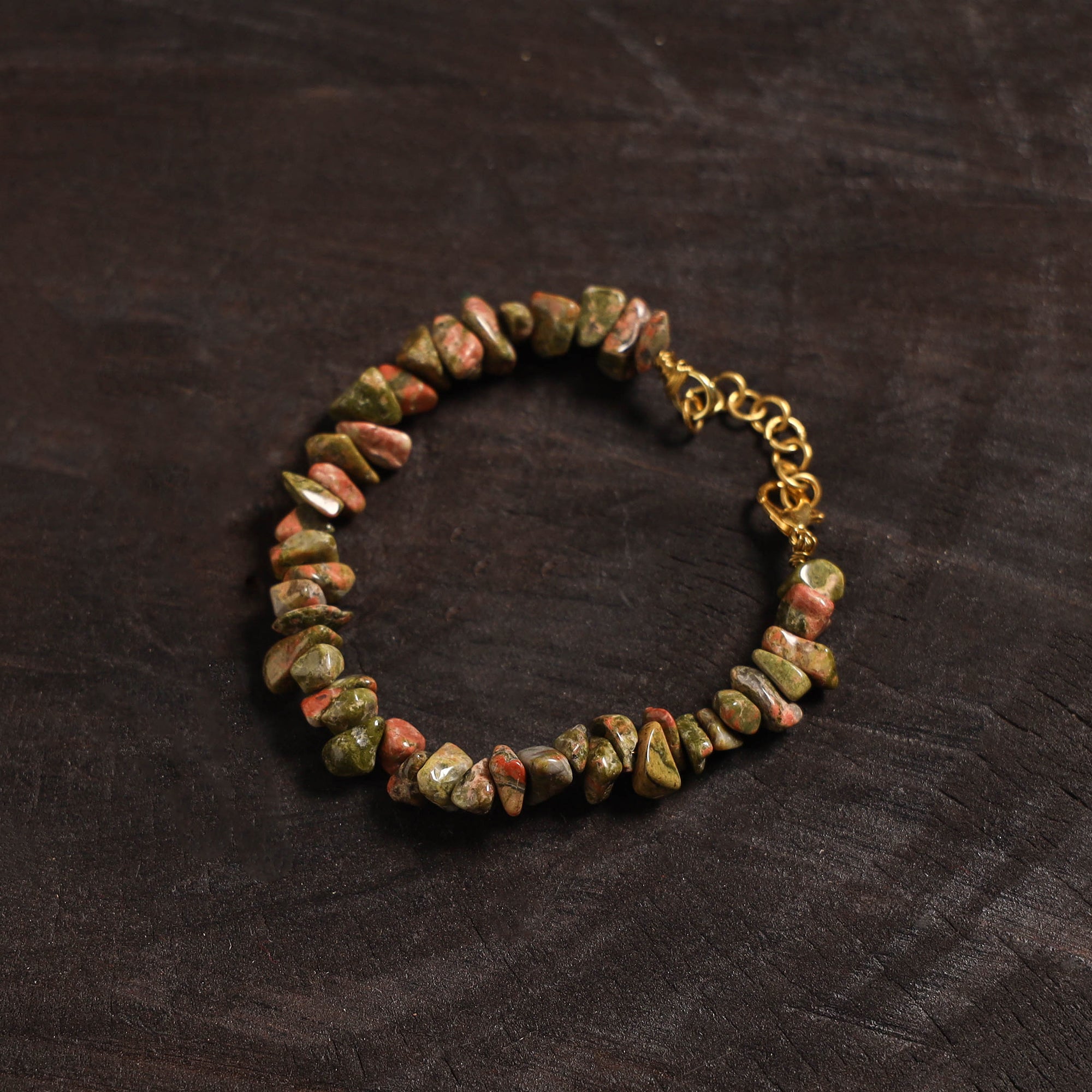 Handcrafted glass stone bracelet 02