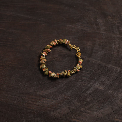 Handcrafted glass stone bracelet 02