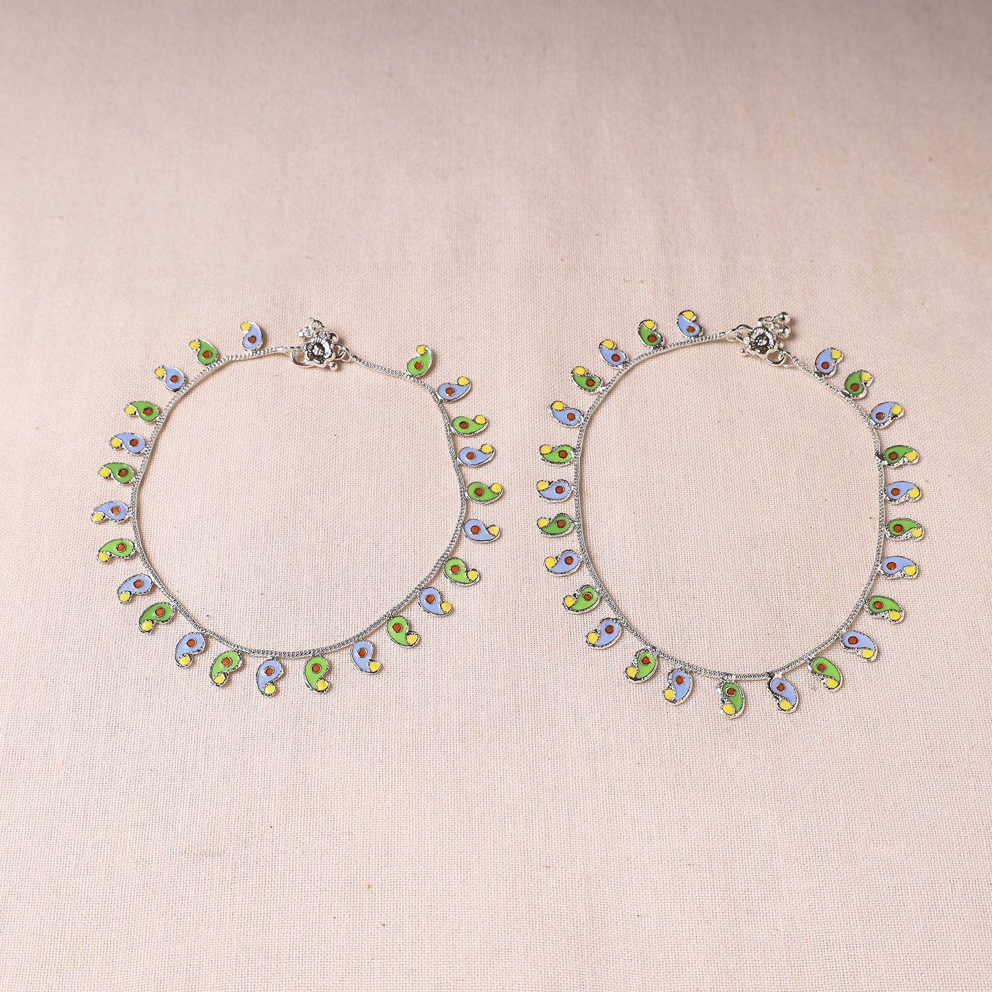  Handcrafted Paka Meenakari Anklets (Pair) Online at iTokri.com