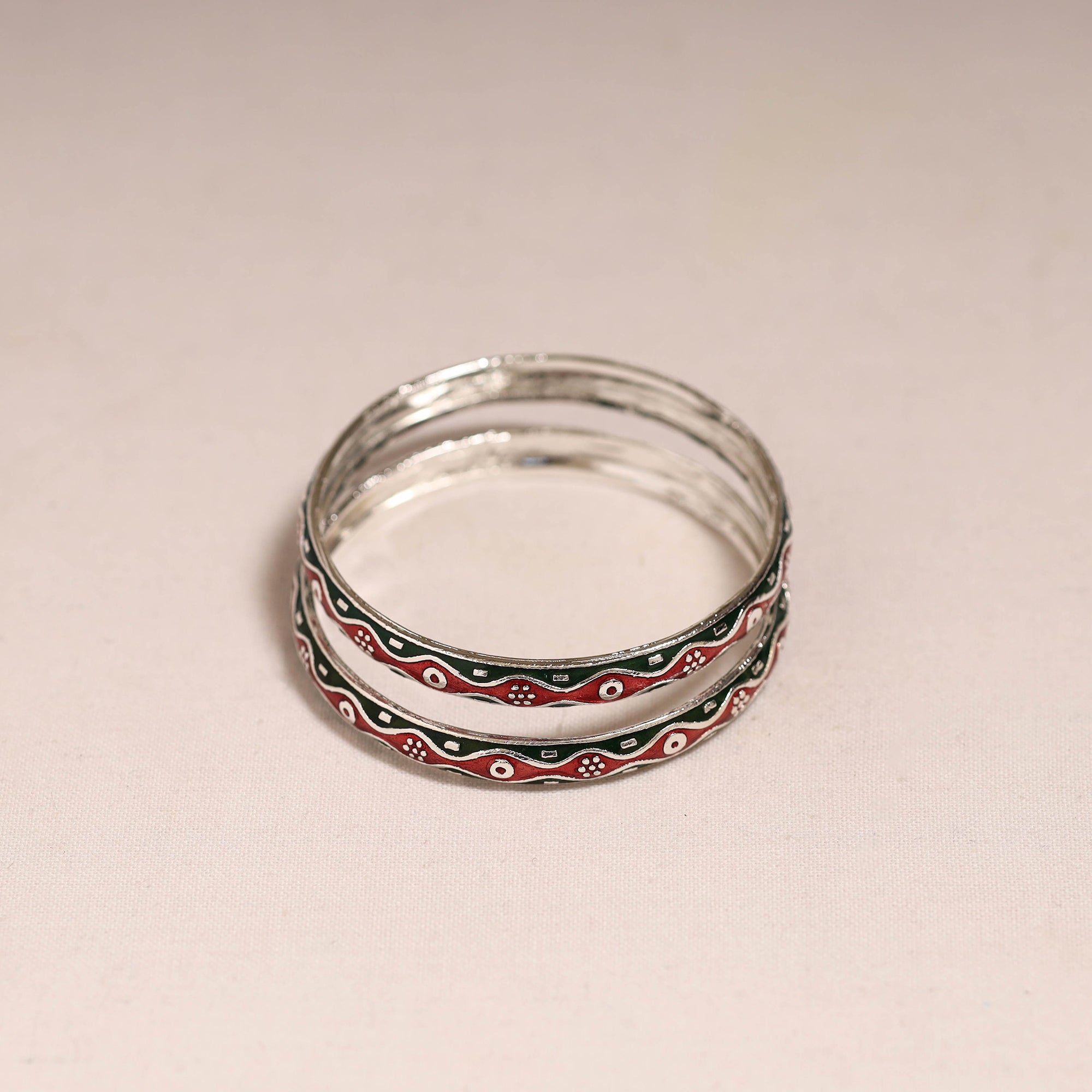 Handcrafted paka meenakari bangles (set of 2) 245