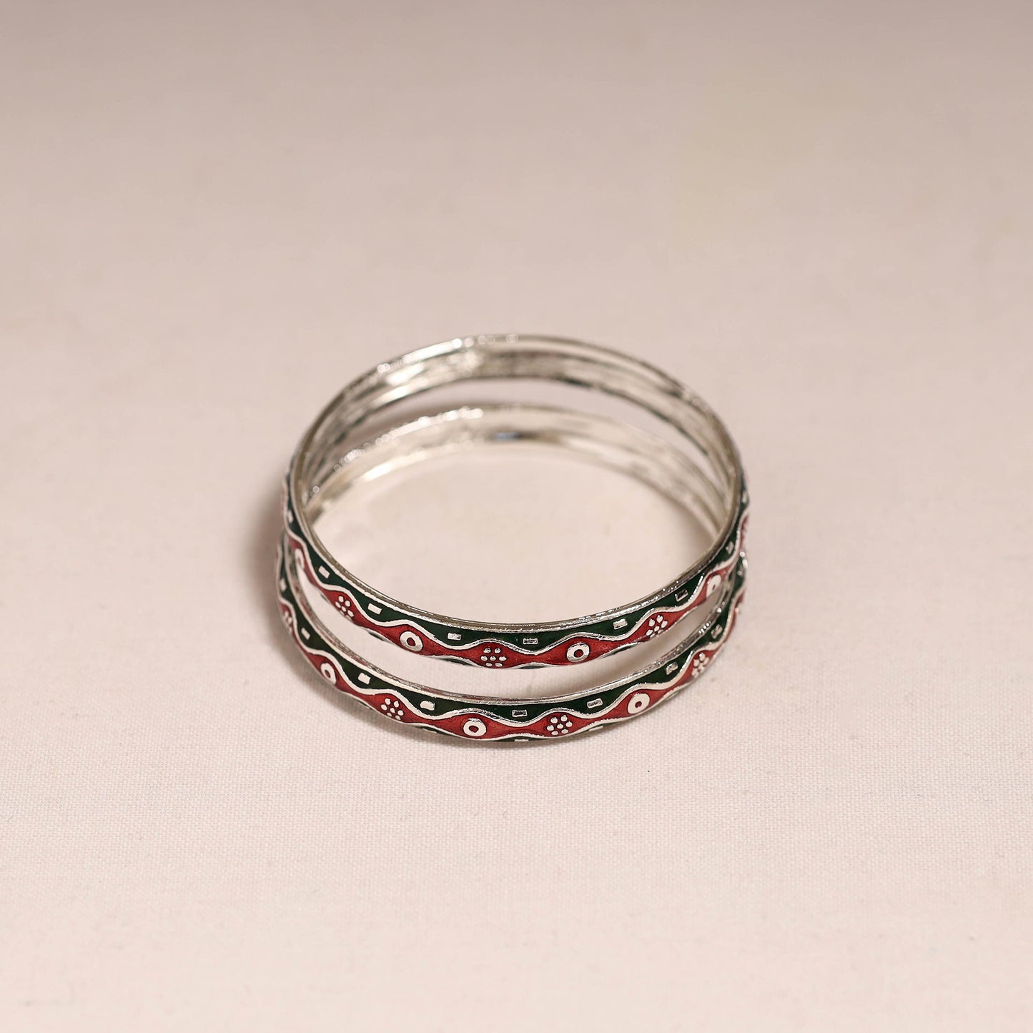 Handcrafted paka meenakari bangles (set of 2) 245