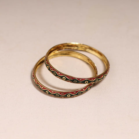 Handcrafted paka meenakari bangles (set of 2) 266