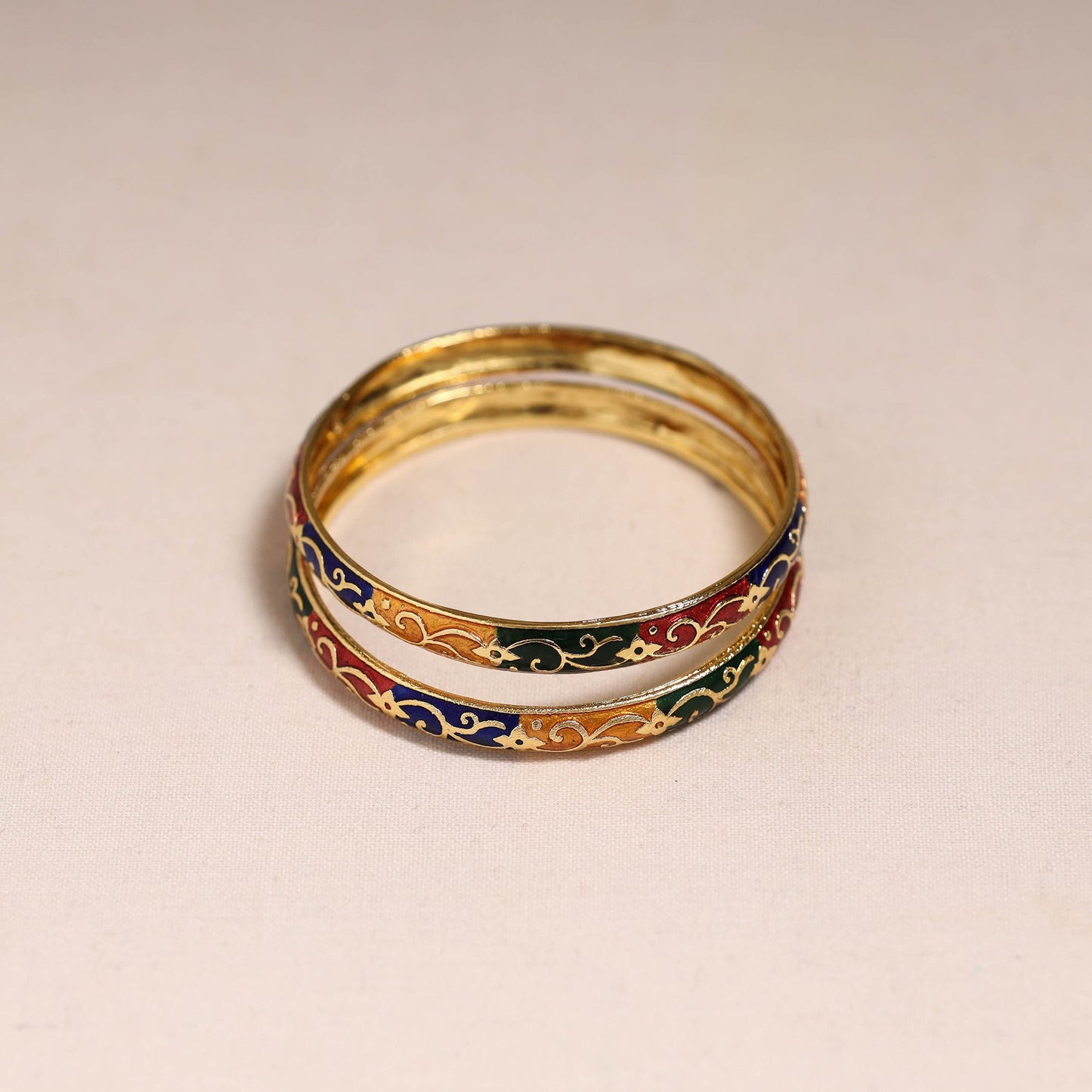 Handcrafted paka meenakari bangles (set of 2) 267