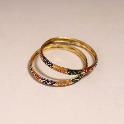 Handcrafted paka meenakari bangles (set of 2) 267