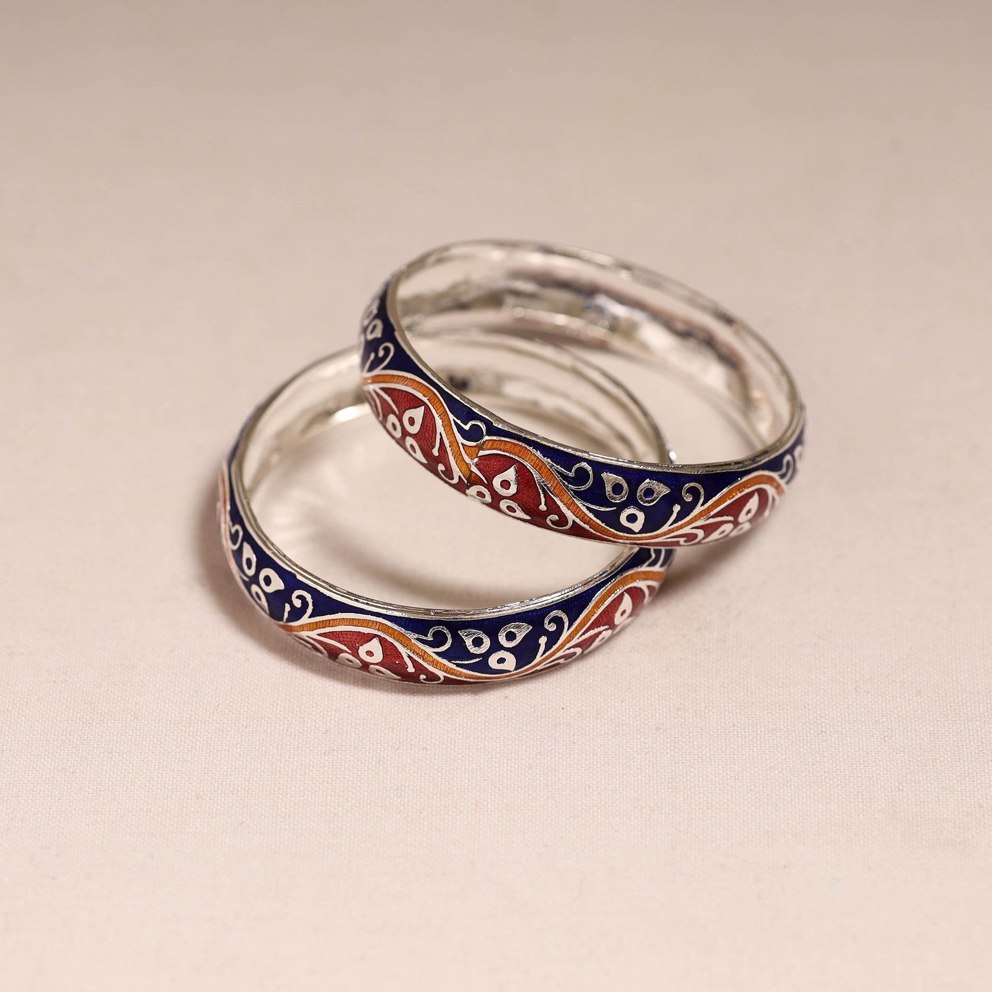 Handcrafted paka meenakari bangles (set of 2) 275