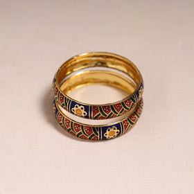 Handcrafted paka meenakari bangles (set of 2) 282
