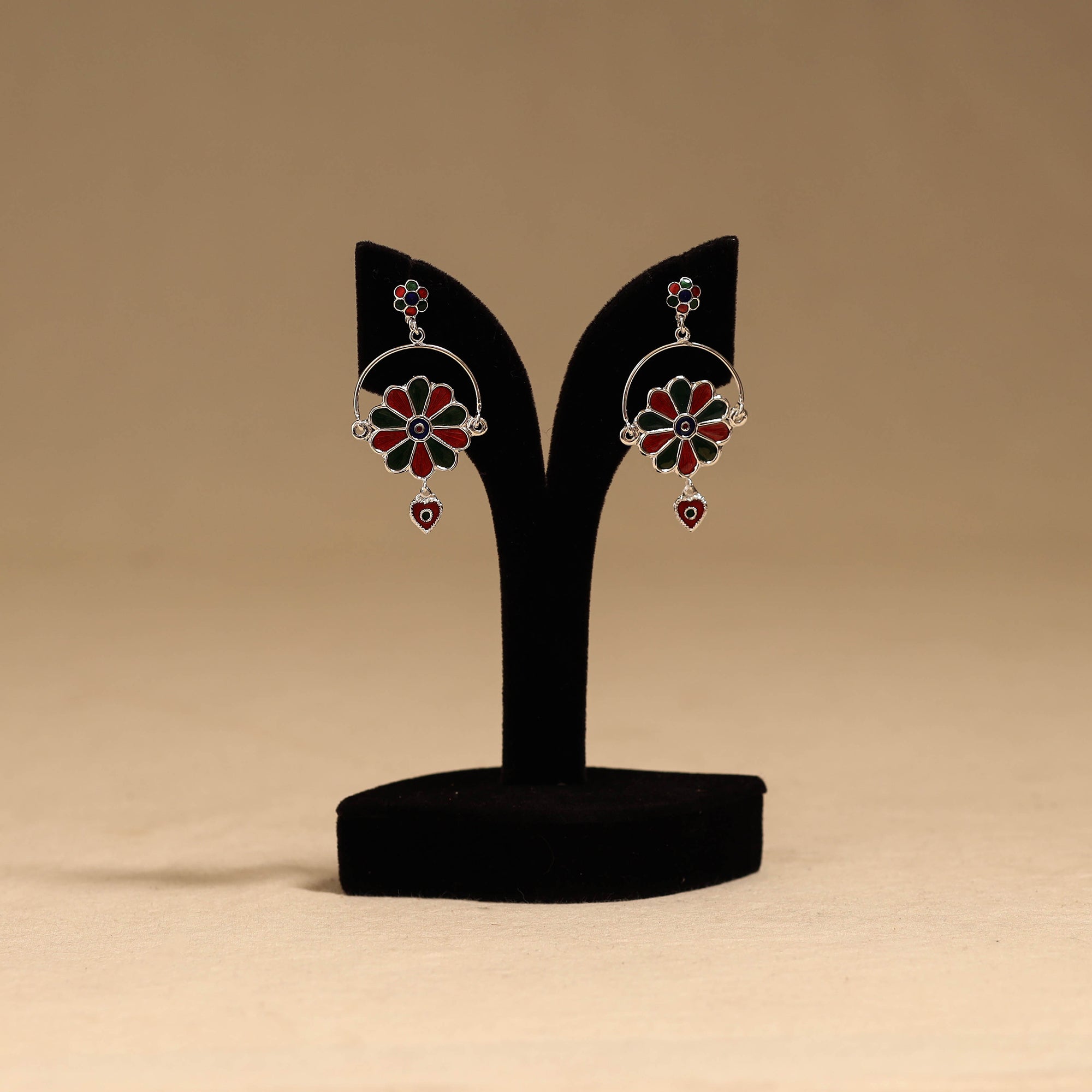 Handcrafted paka meenakari earrings 107