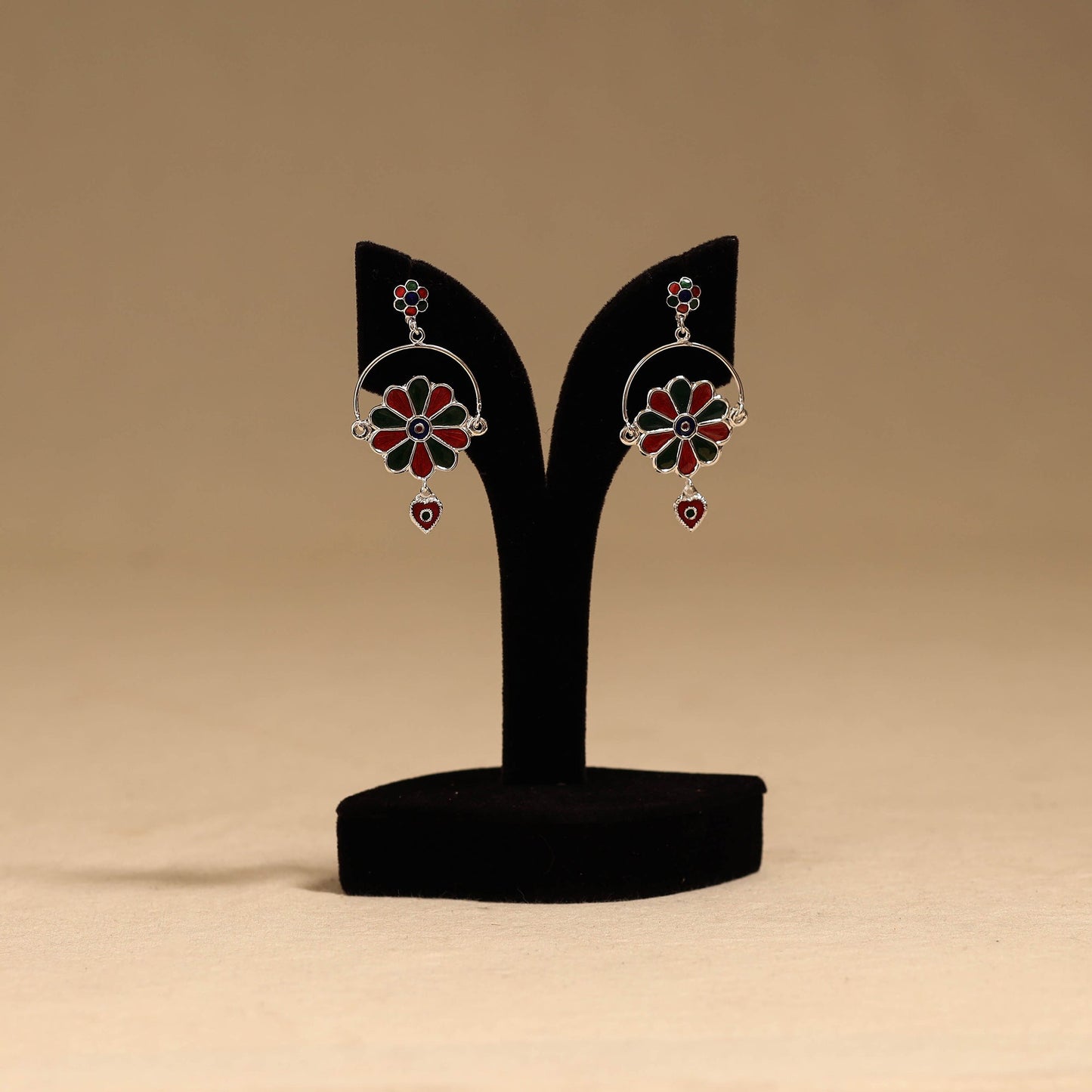 Handcrafted paka meenakari earrings 107
