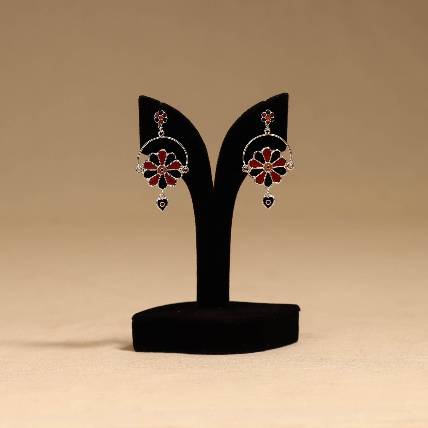 Handcrafted paka meenakari earrings 111