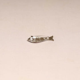 Handcrafted paka meenakari saree pin 220