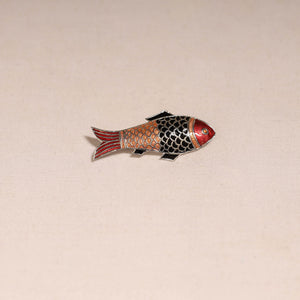 Handcrafted paka meenakari saree pin 240