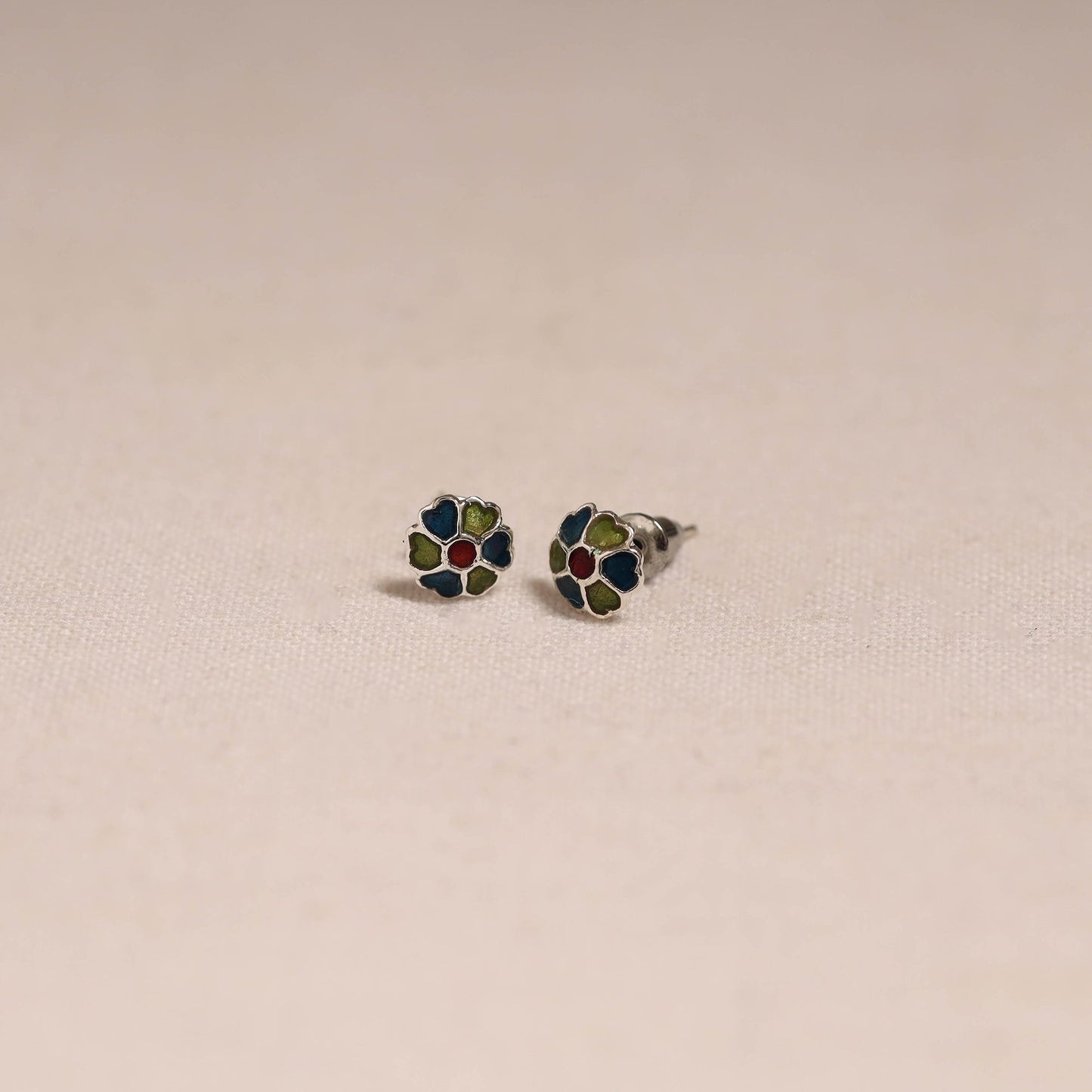 Handcrafted paka meenakari stud earrings 29