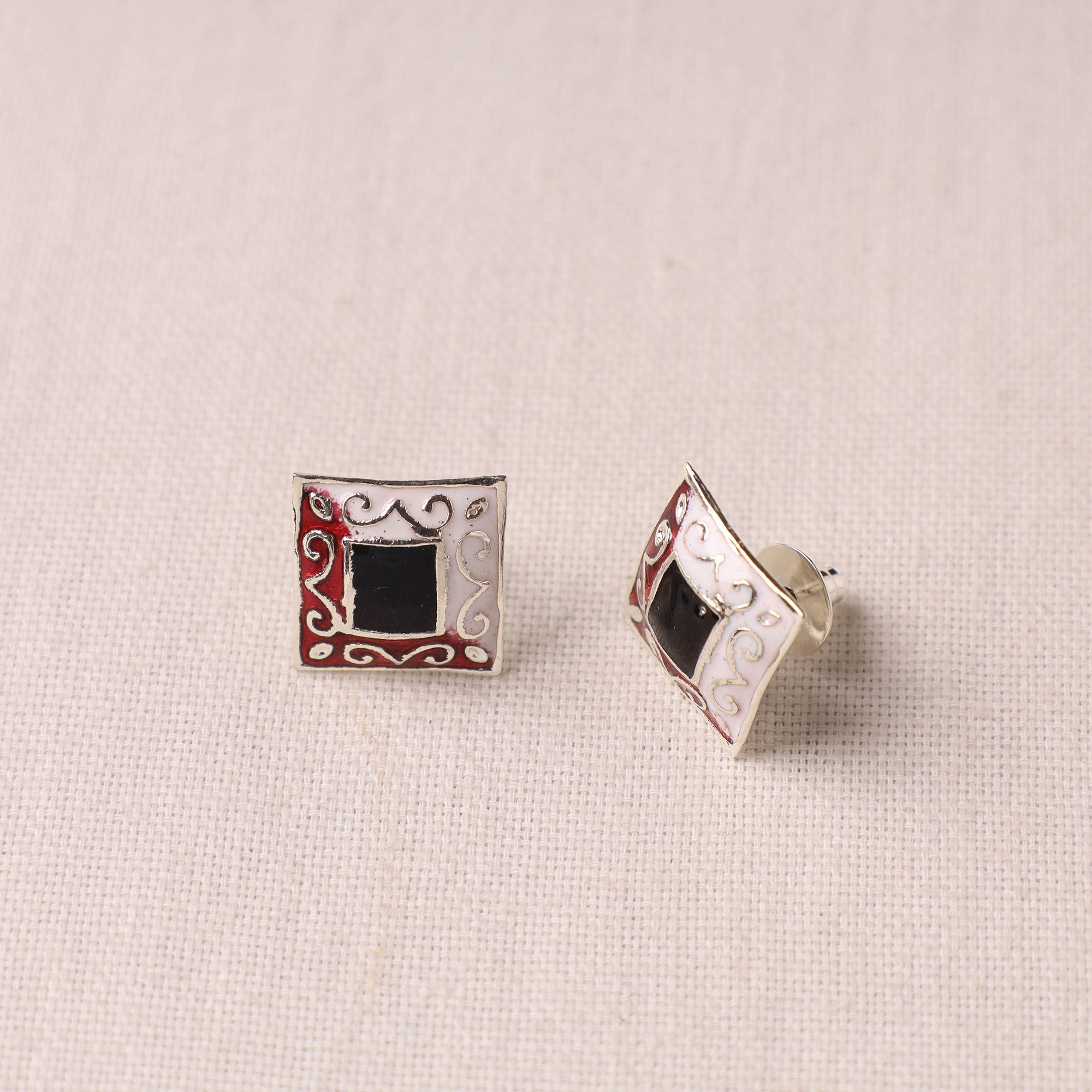 Handcrafted Paka Meenakari Earrings