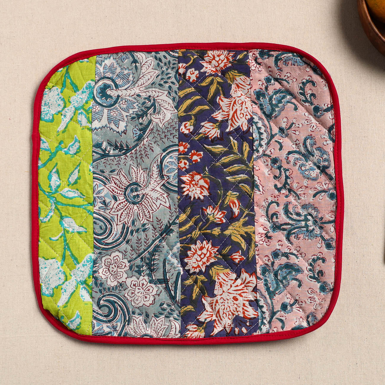  Multicolor Handcrafted Patchwork Cotton Pot Holder 