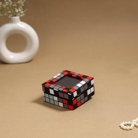 Handcrafted printed fabric ring/earring box 27