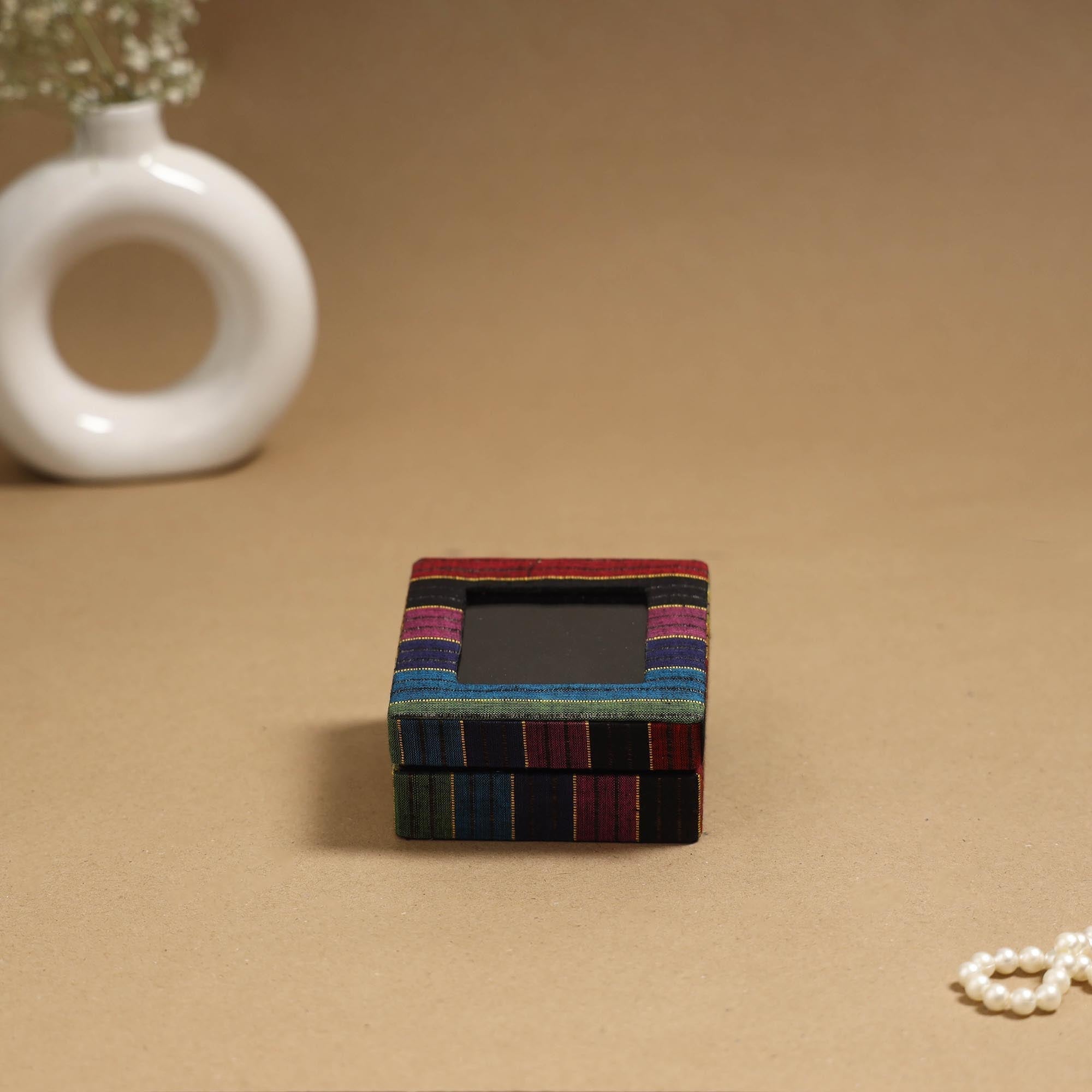 Handcrafted printed fabric ring/earring box 52