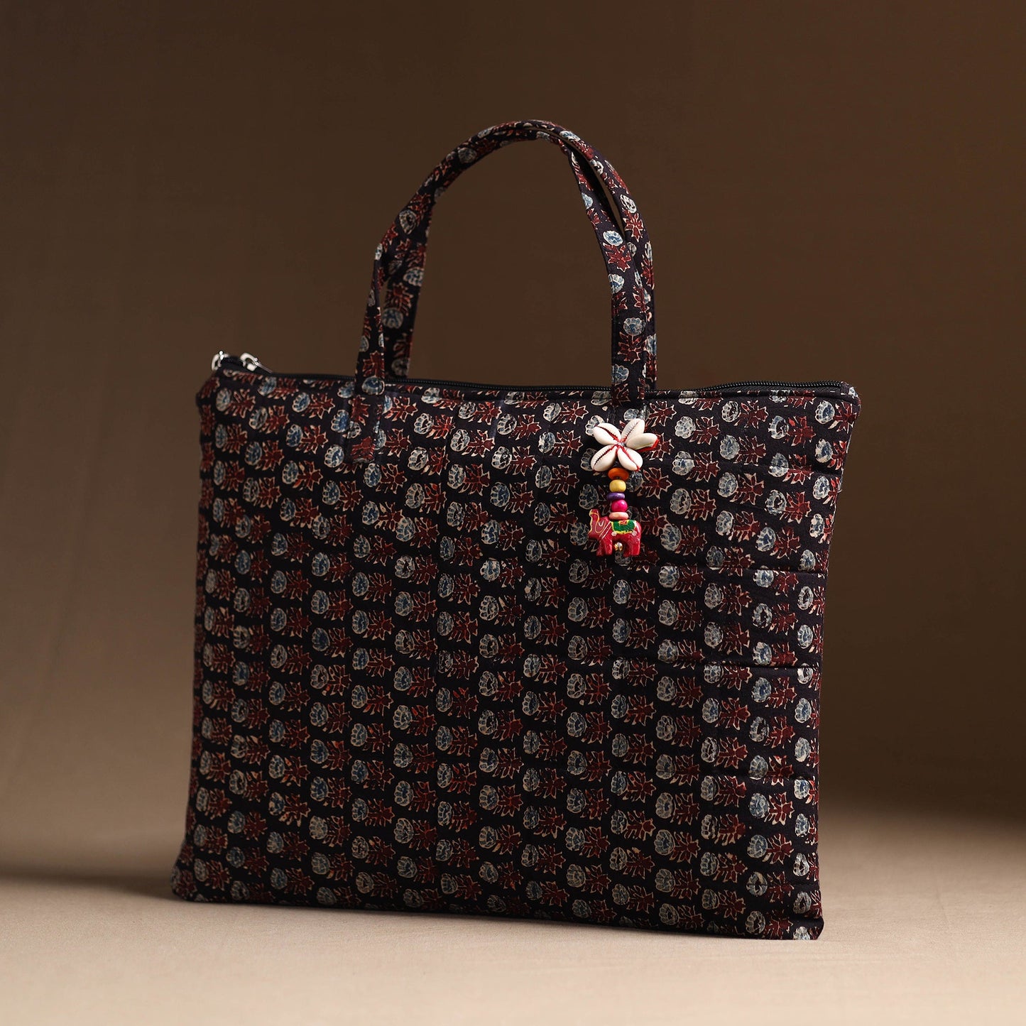 Multicolor Handcrafted Quilted Cotton Hand Bag 05