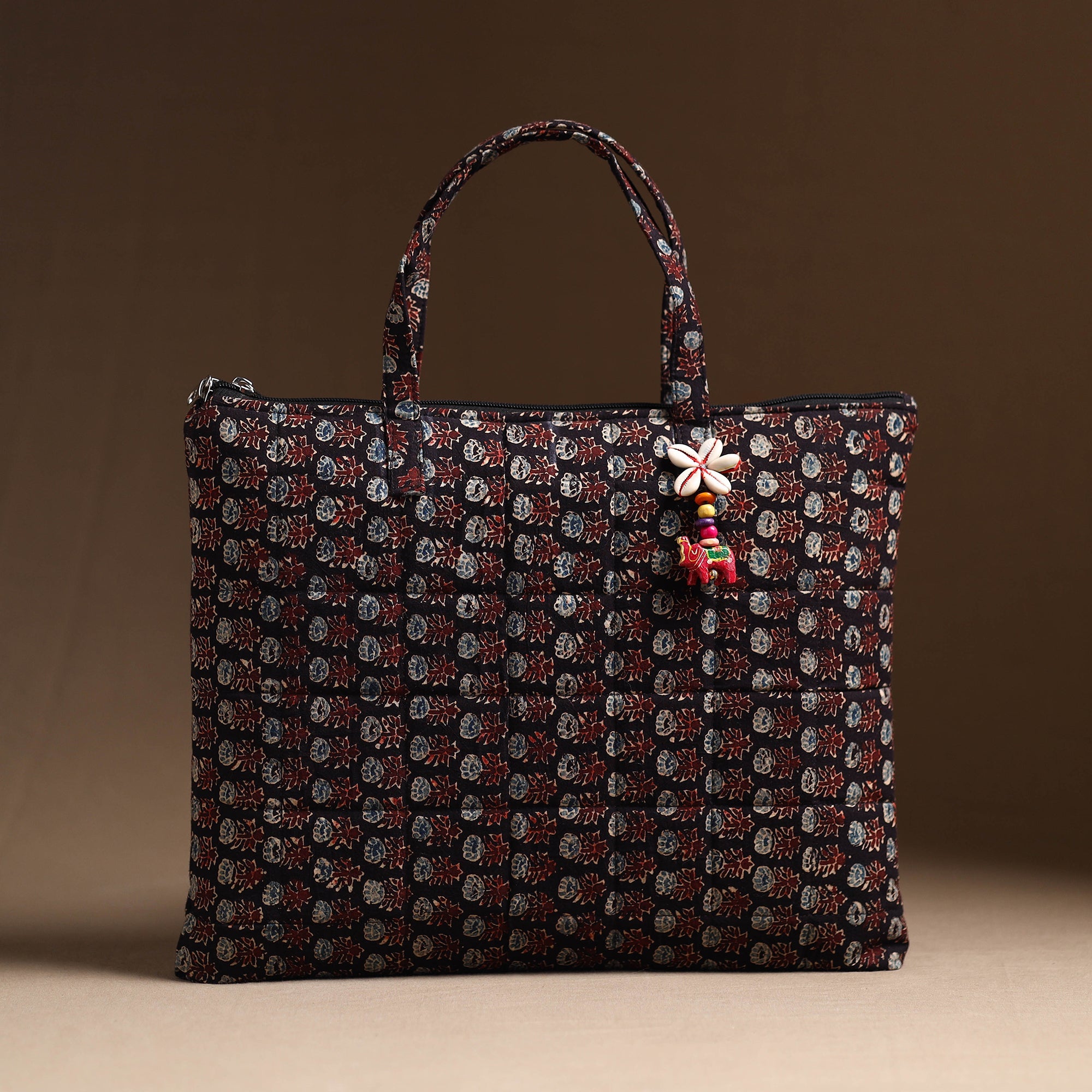 Multicolor Handcrafted Quilted Cotton Hand Bag 05