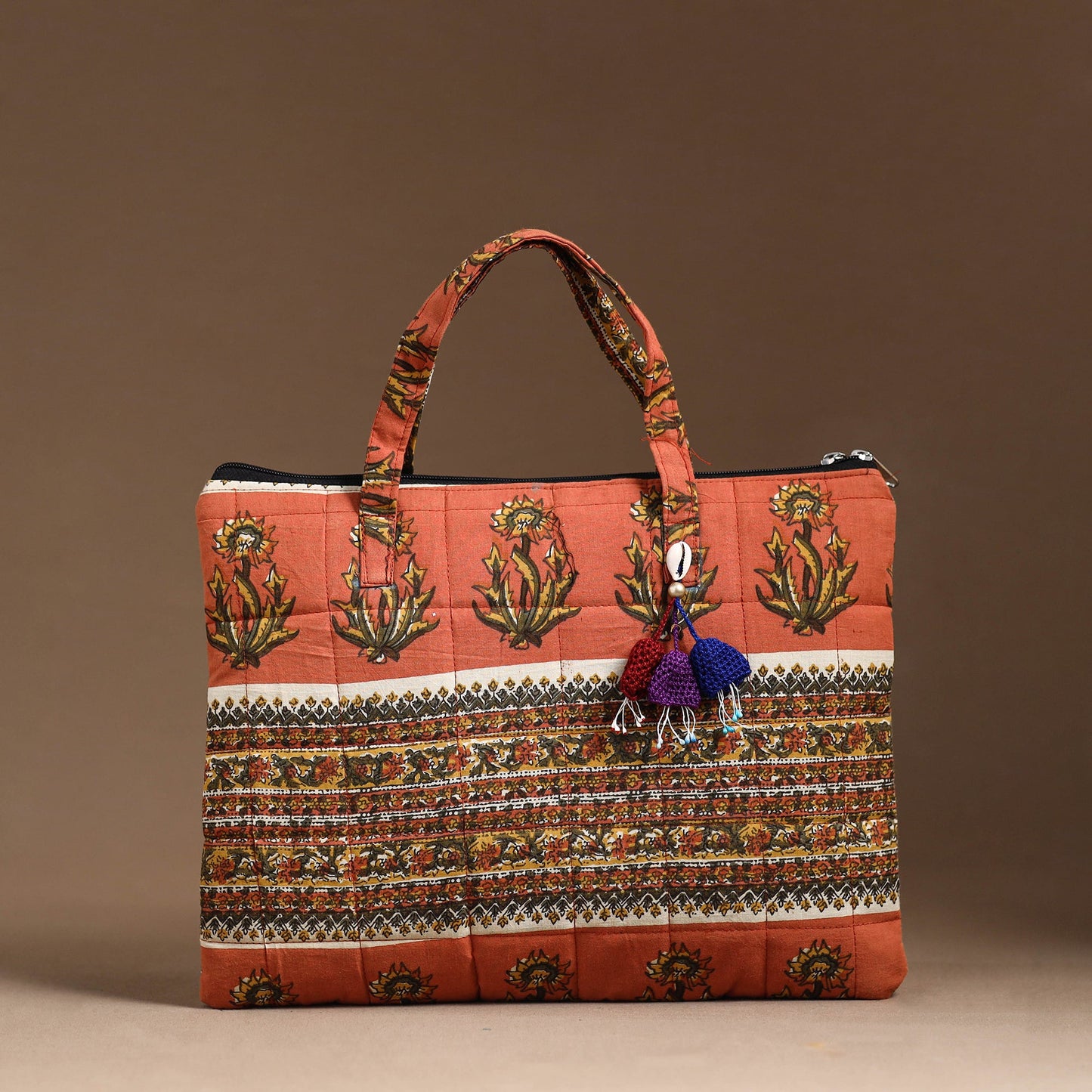 Multicolor Handcrafted Quilted Cotton Hand Bag 23