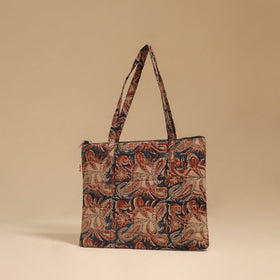 Handcrafted quilted handbag 18