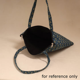 Handcrafted quilted handbag 19