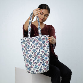 Multicolor - Handcrafted Quilted Sanganeri Block Printed Shoulder Bag