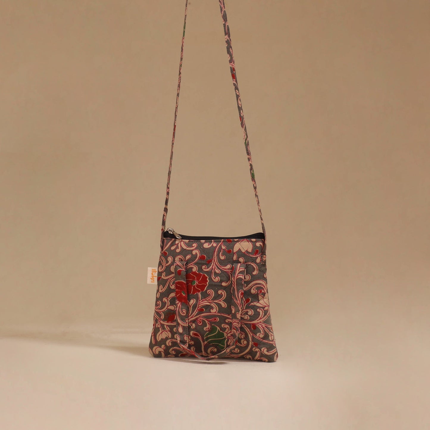 Handcrafted quilted sling bag 19