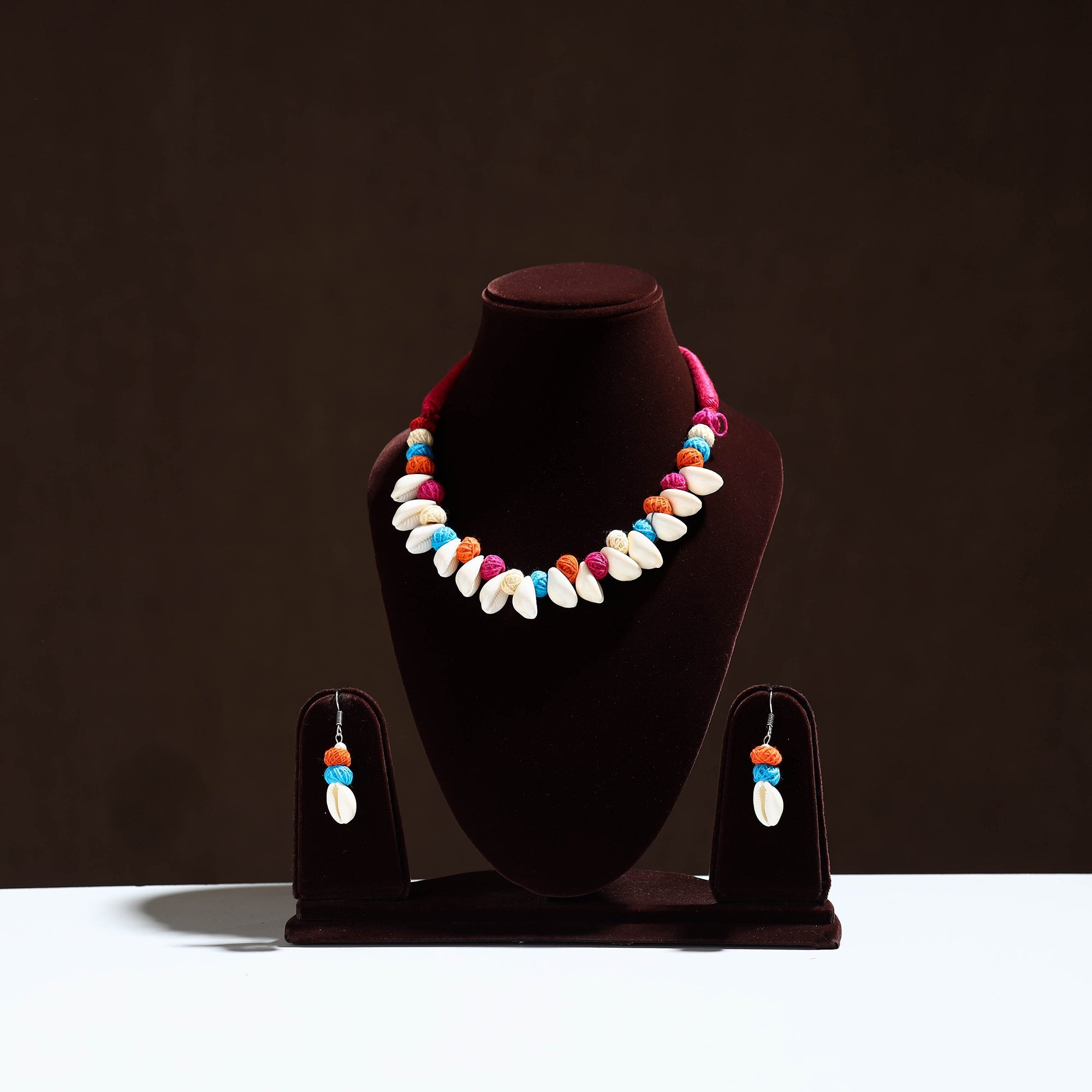 Multicolor - handcrafted shell & thread work necklace set 20